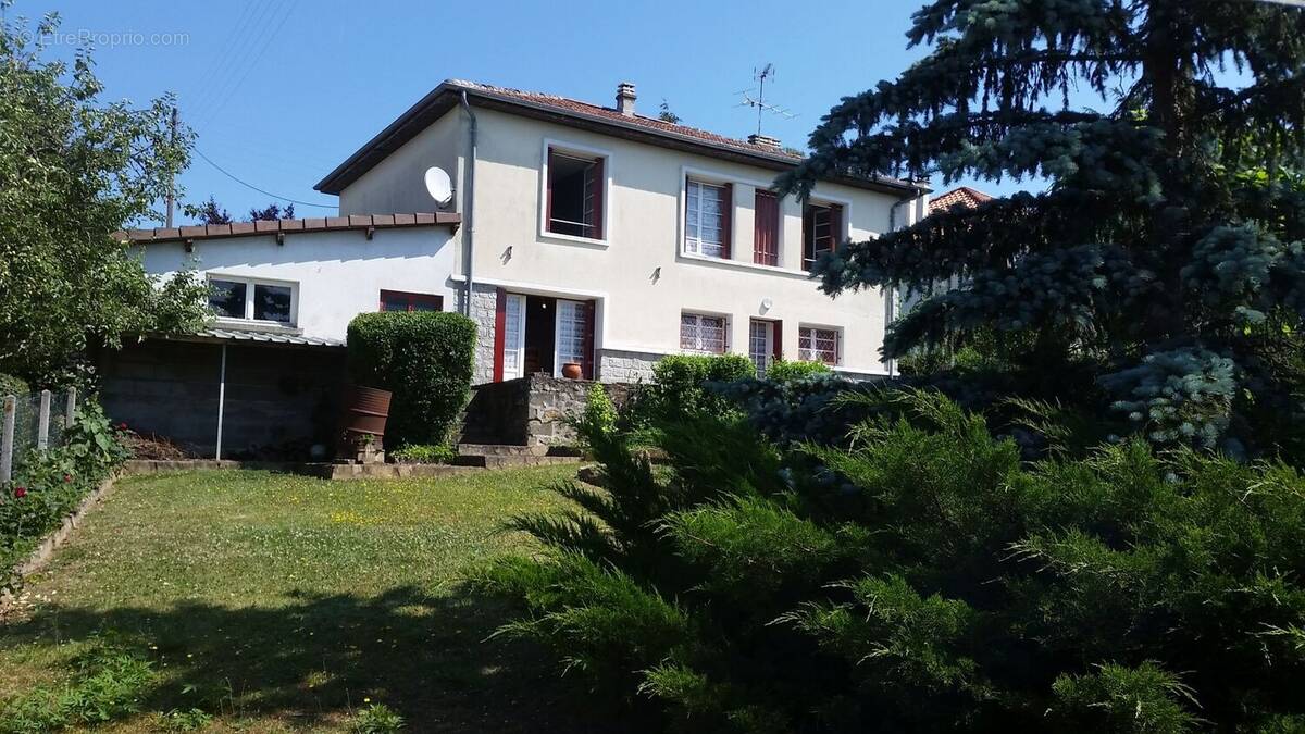 20150608111439 - Maison à NONTRON