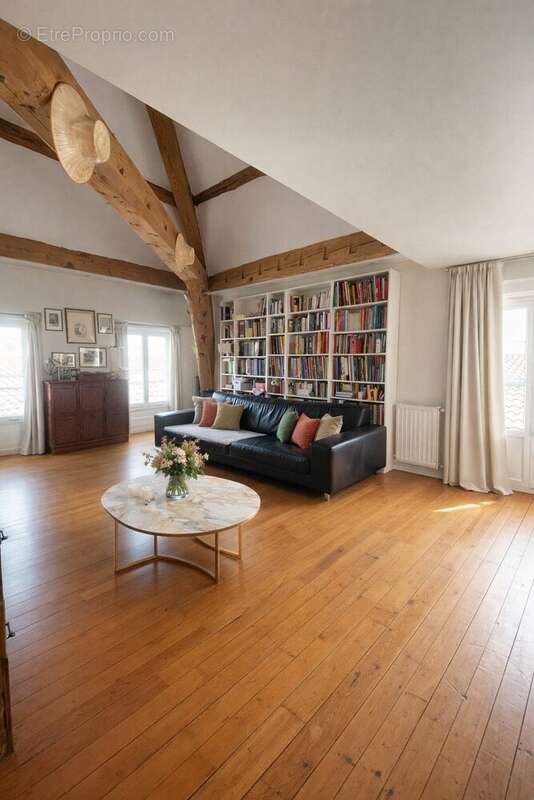 Appartement à LYON-6E