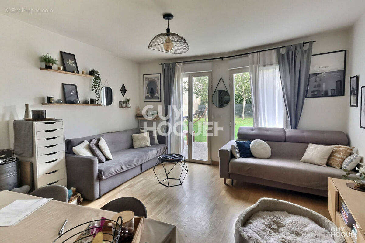 Appartement à MAISONS-ALFORT