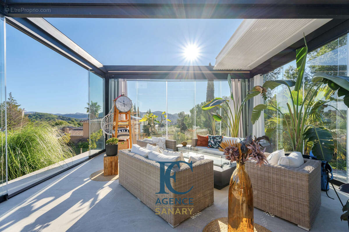 Maison à LA CADIERE-D&#039;AZUR