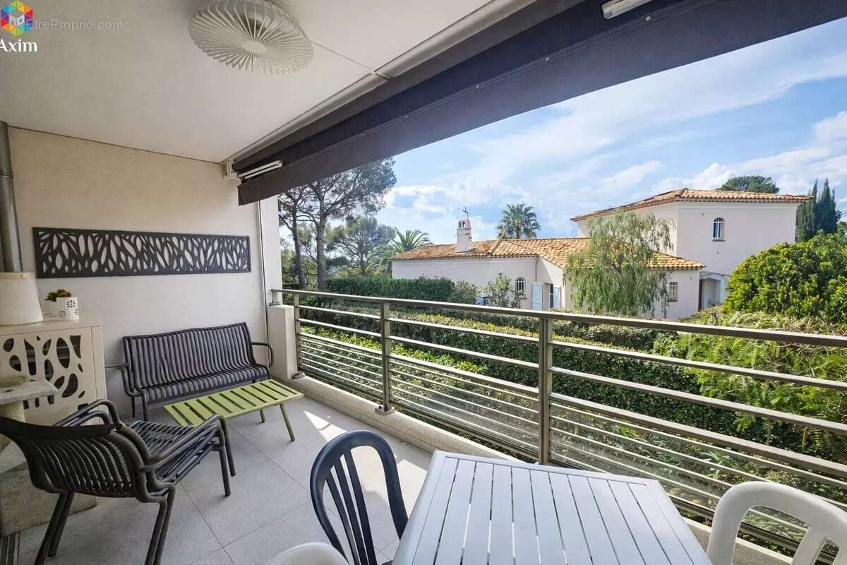 Appartement à SAINT-RAPHAEL
