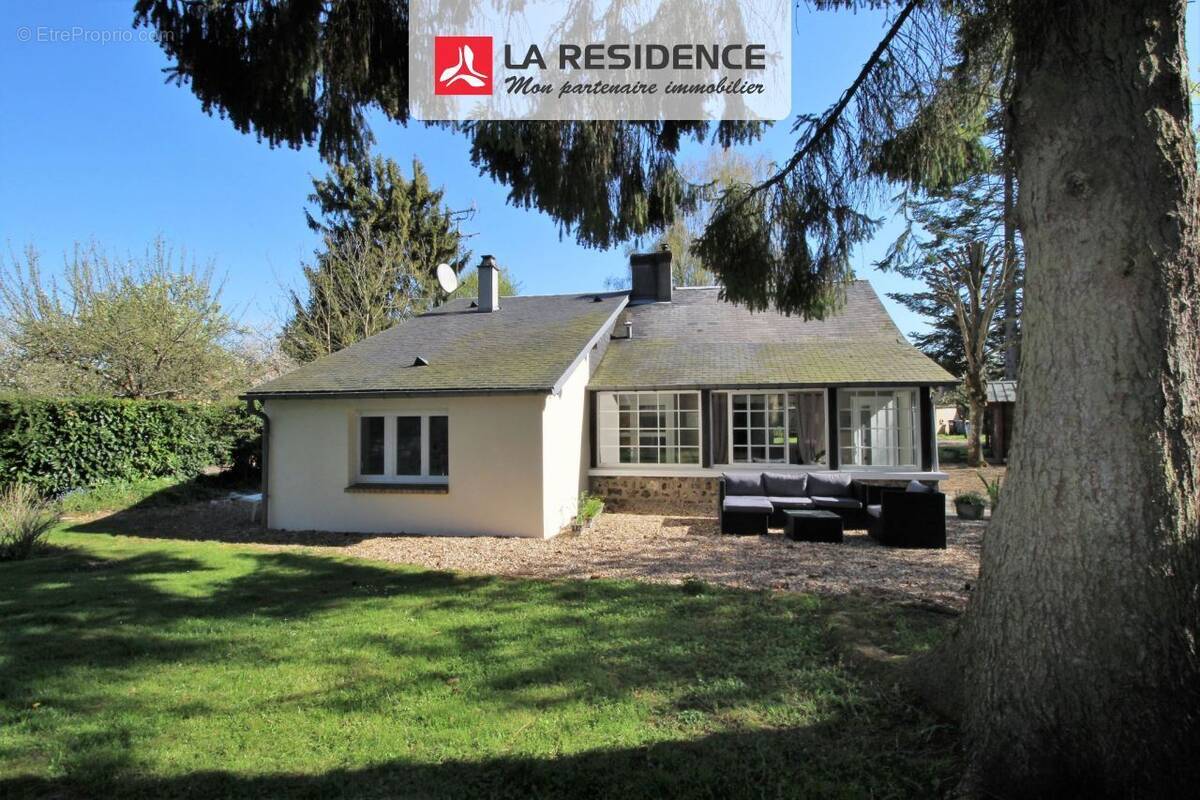 Maison à FONTAINE-SOUS-JOUY