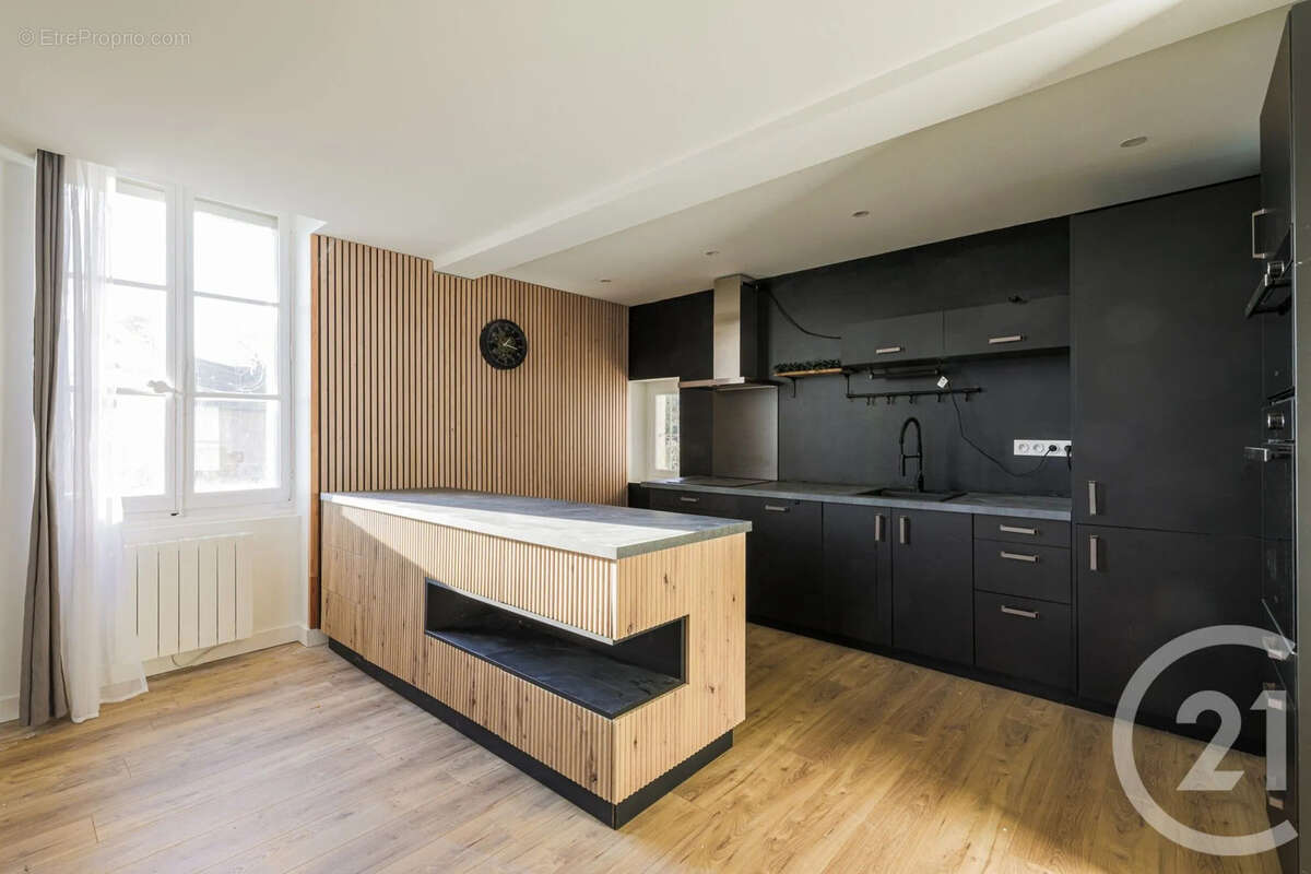 Appartement à MEYLAN