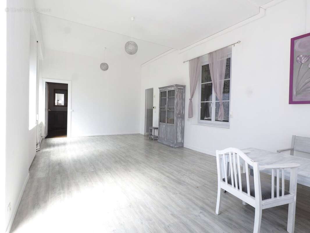 Maison à SIVRY-COURTRY