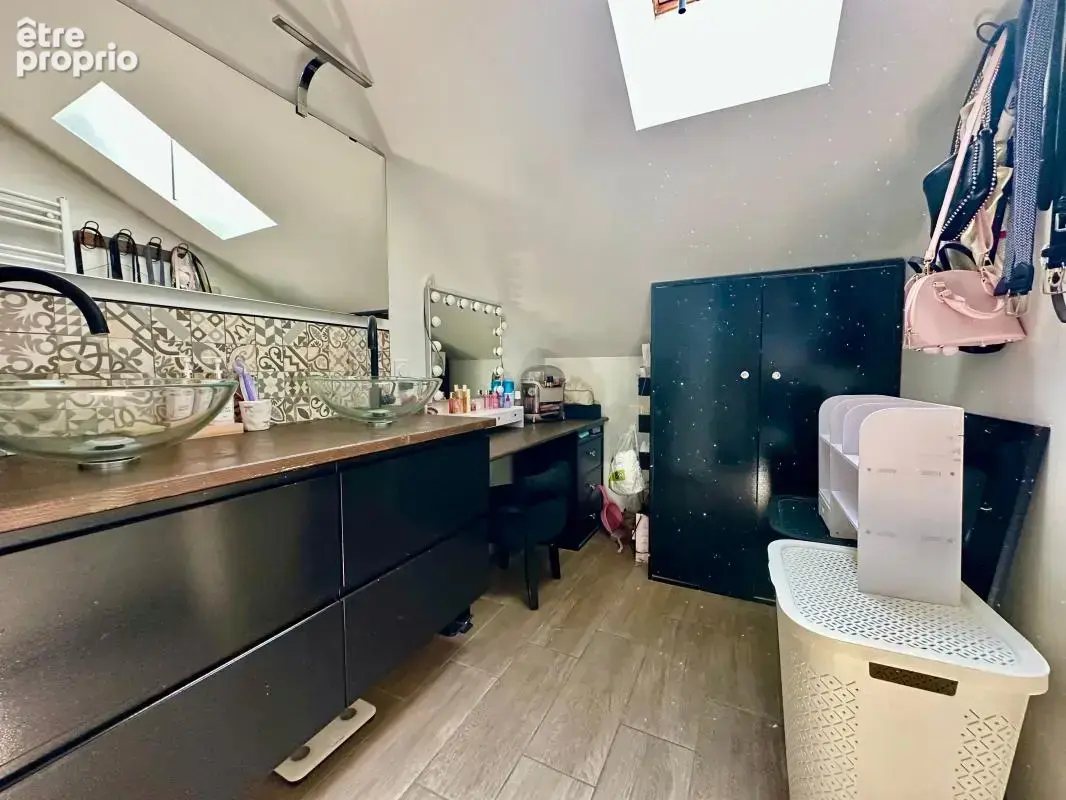 Maison 90 m² avec jardin, piscine et fort potentiel d'agrandissement - photo 19
