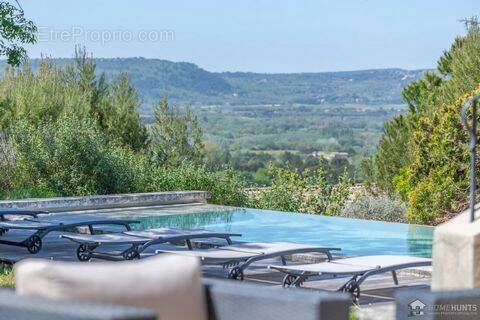 Maison à ROUSSILLON