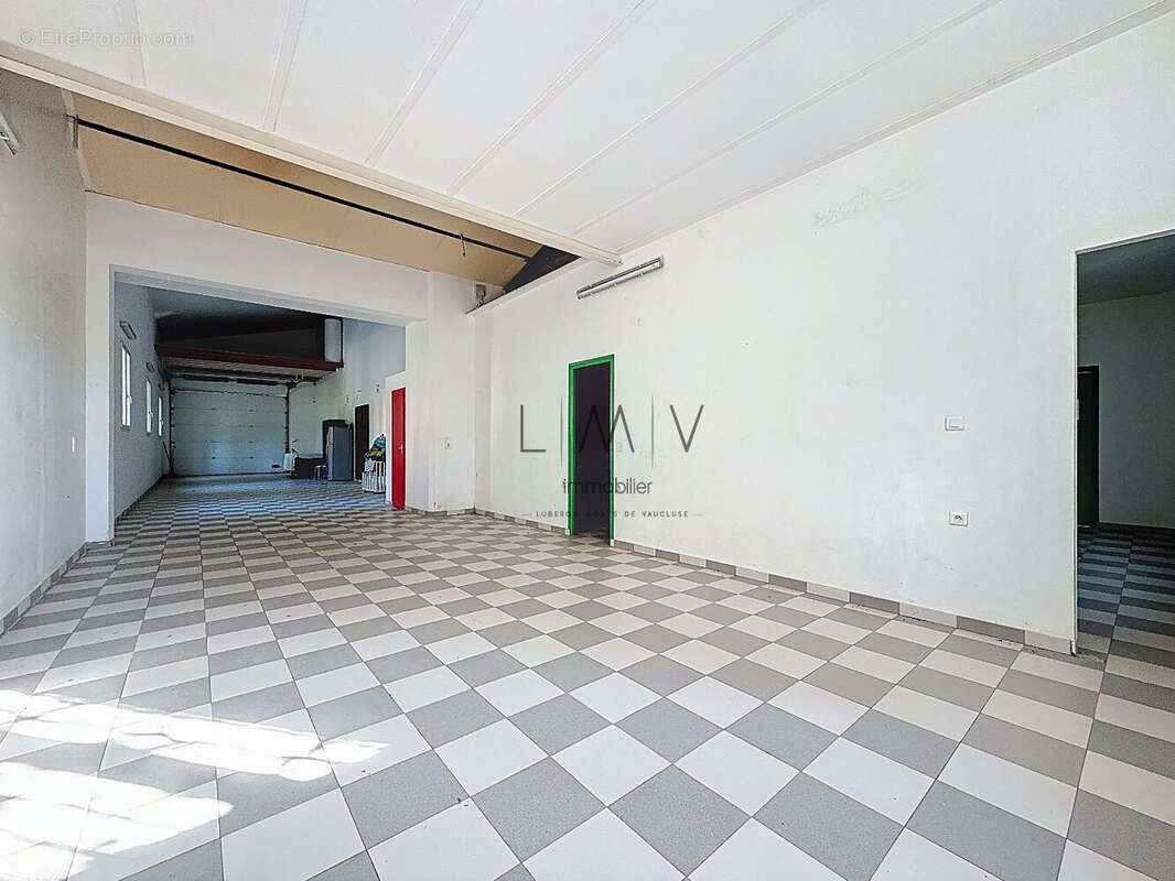 Maison à L&#039;ISLE-SUR-LA-SORGUE