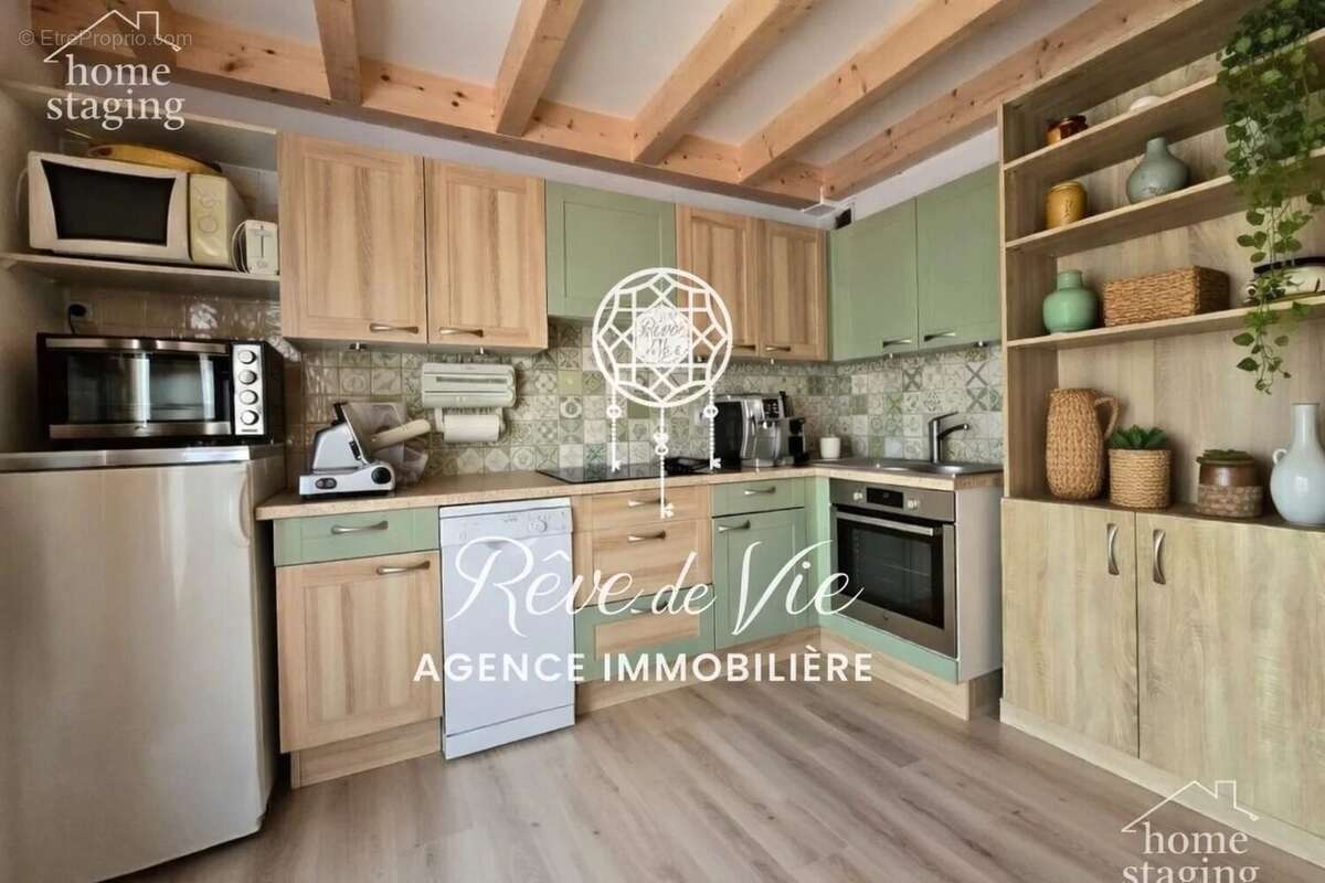 Appartement à BORMES-LES-MIMOSAS