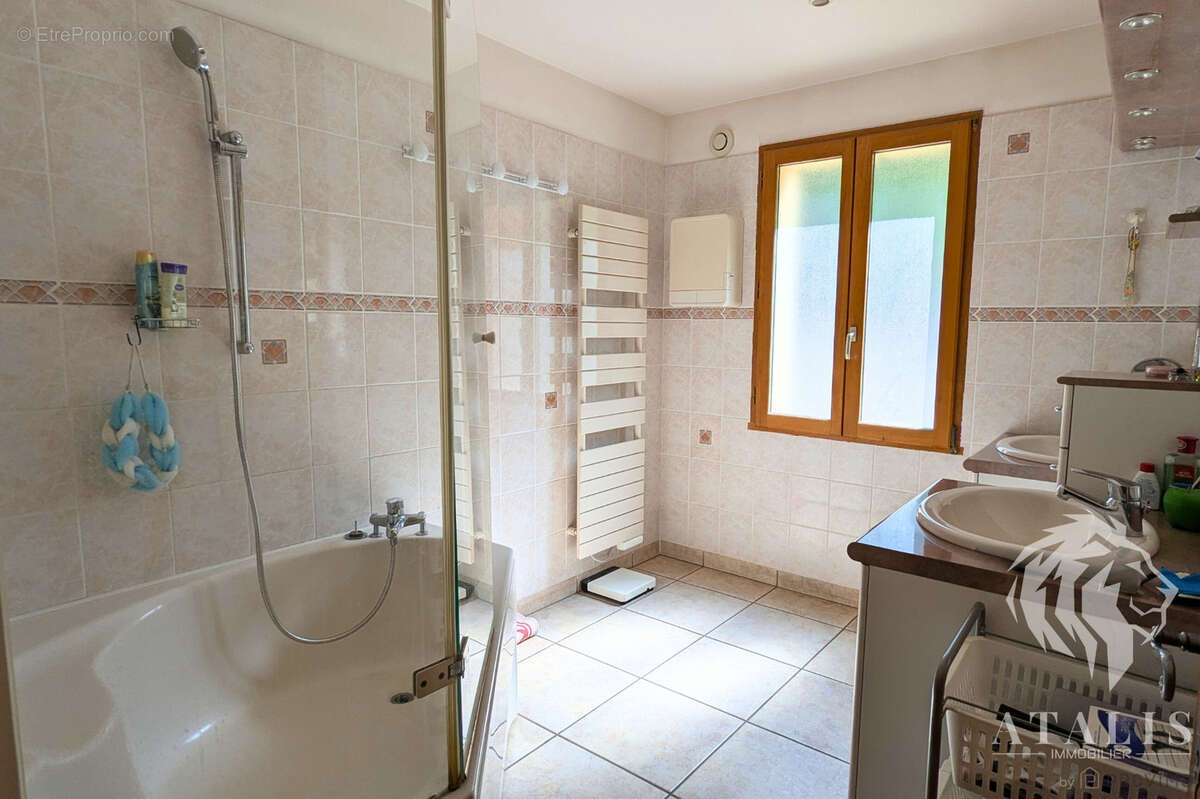 Maison à SAINT-MARTIN-EN-VERCORS