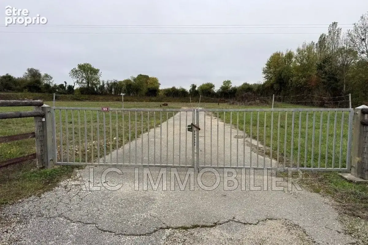 Terrain 10 512 m² à vendre à Le Merlerault (61240) - photo 4