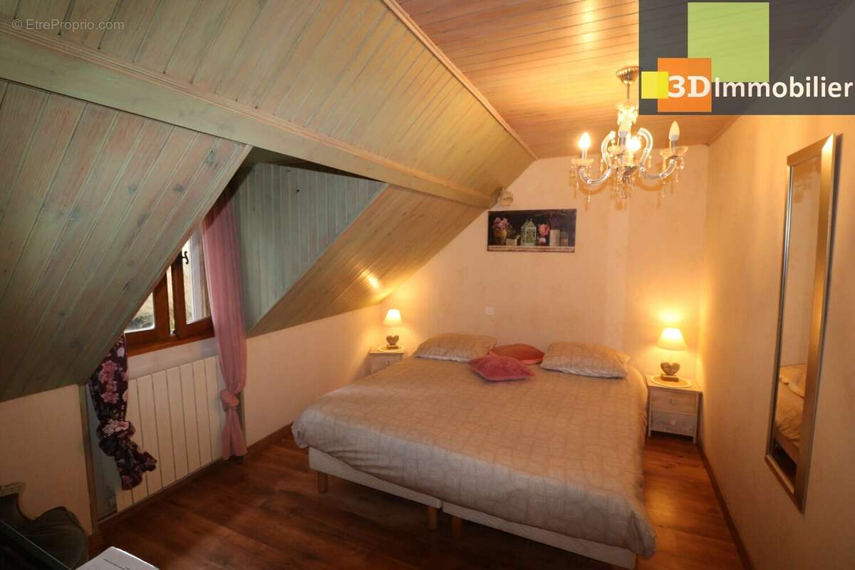 370 m² à Dole  - photo 5