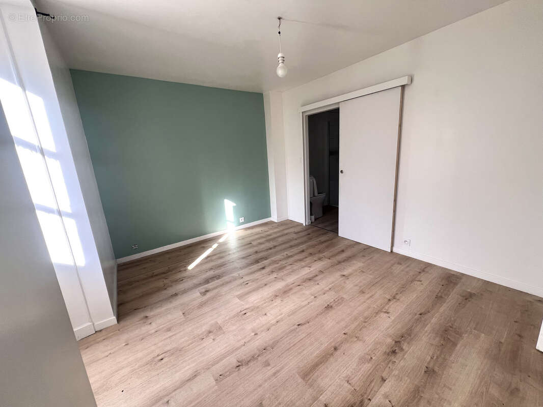 Maison à LAFAGE-SUR-SOMBRE