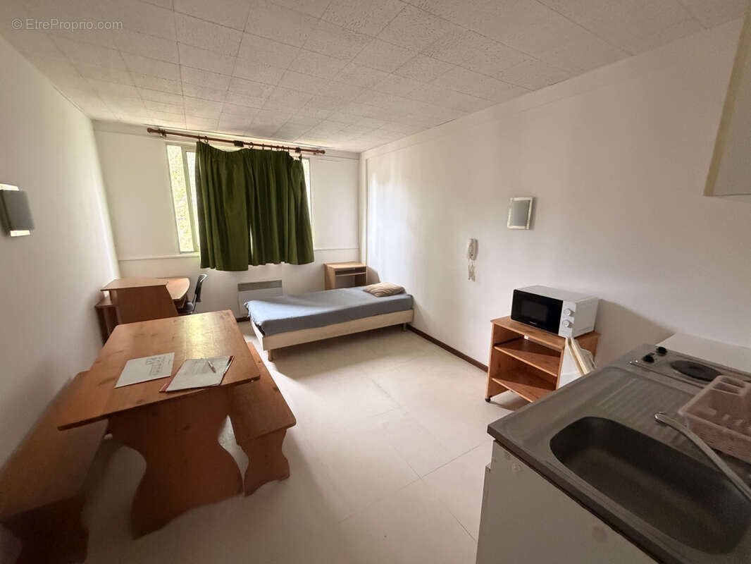 Vente plusieurs lots dans un immeuble - photo 24