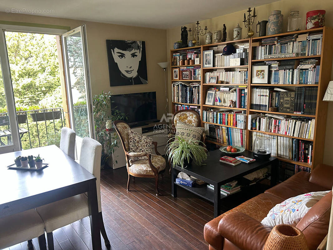 Appartement à MAISONS-LAFFITTE