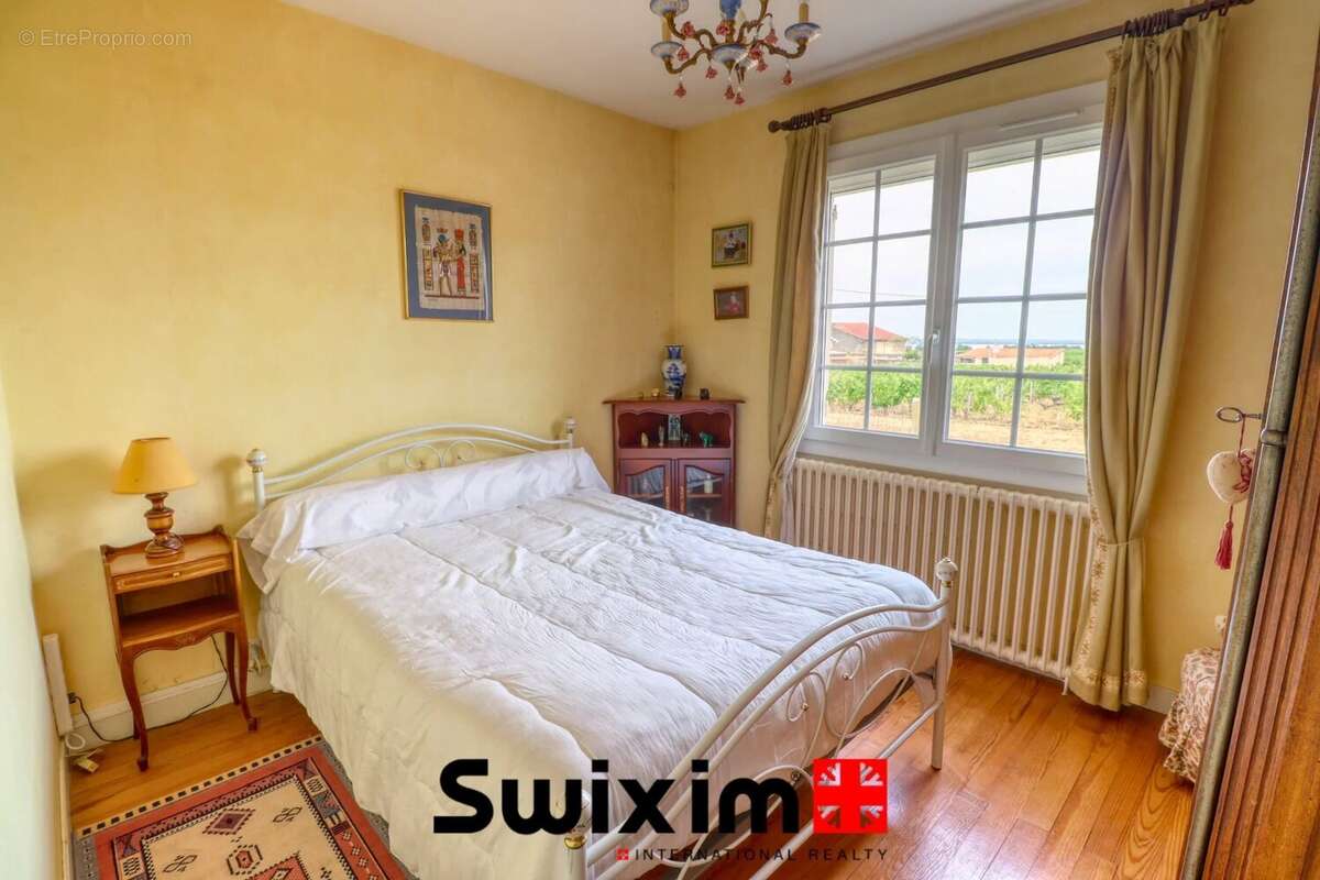 Propriété de 147m² - maison + dépendance - Saint-Estèphe - photo 6