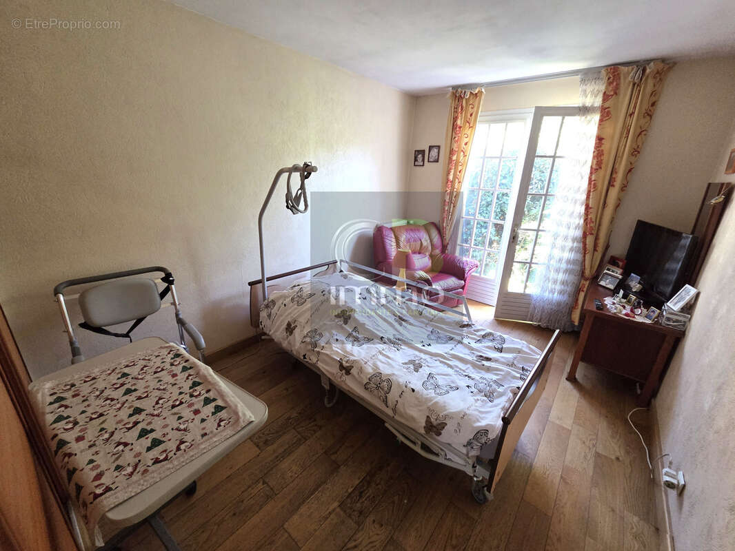 Maison à CHAMPIGNY-SUR-MARNE