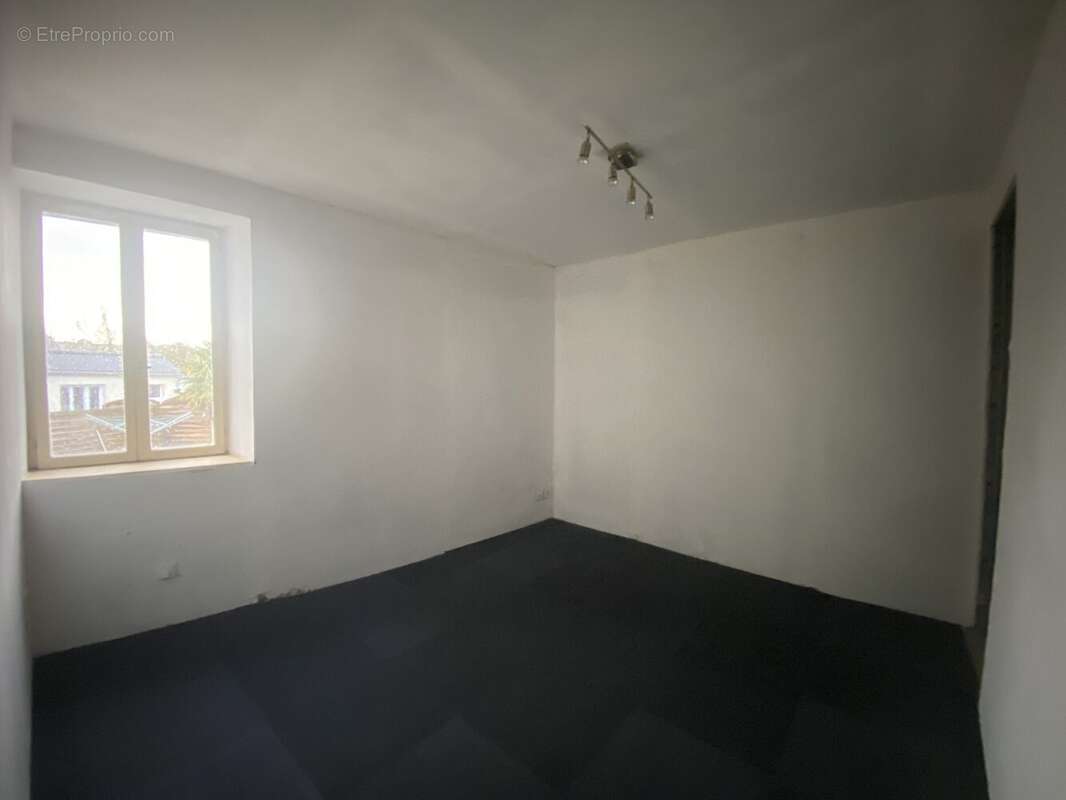 Maison à QUEMPER-GUEZENNEC