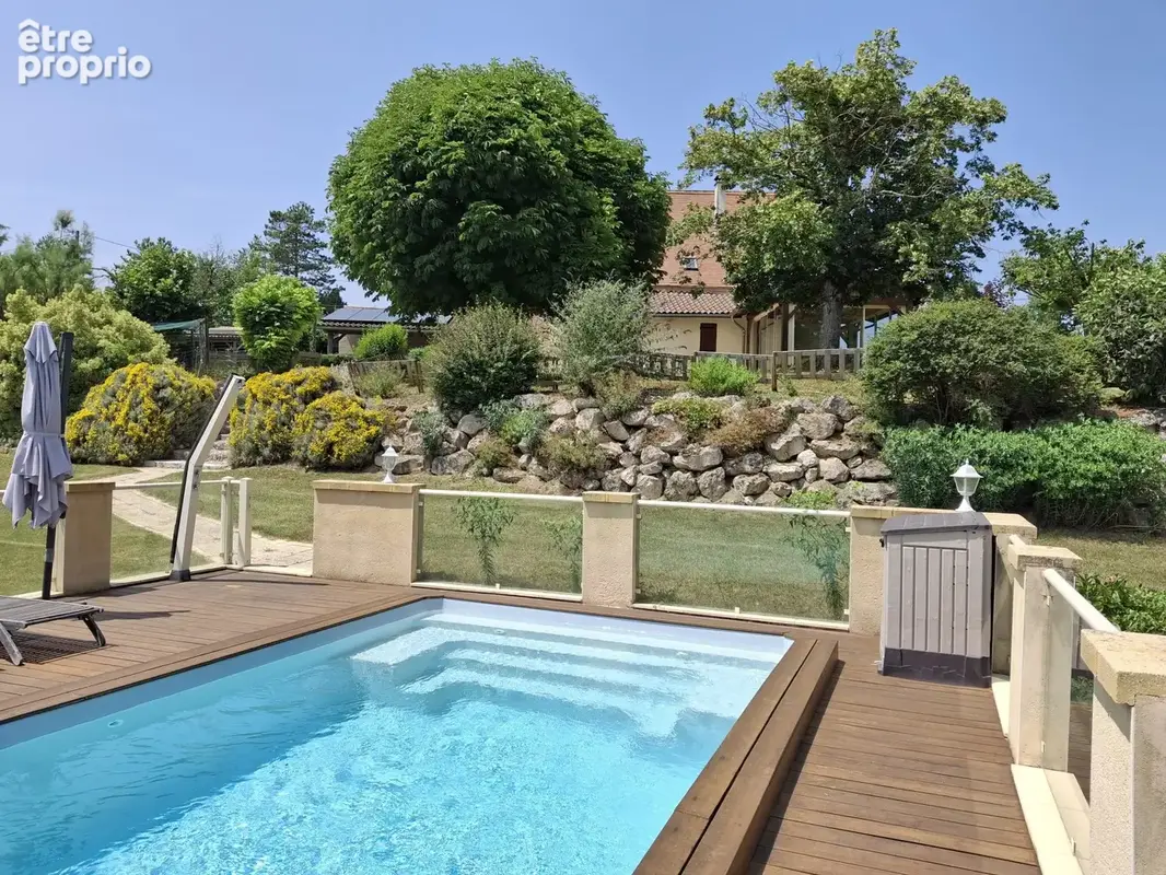 Maison 9 pièces 220 m² à vendre à Issigeac (24560) - photo 2