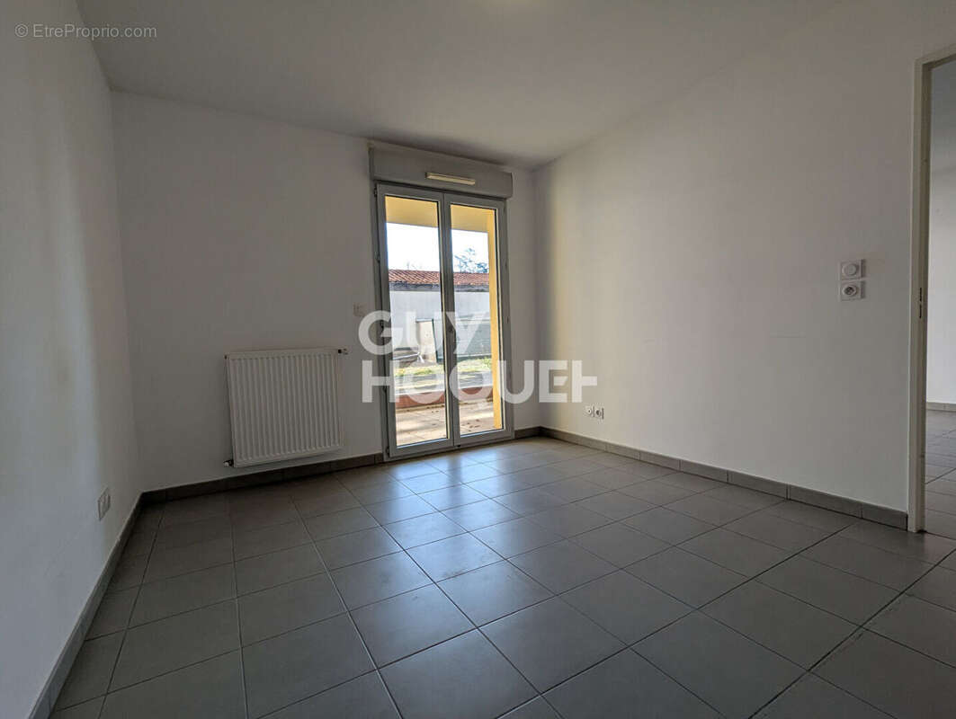 Appartement à DECINES-CHARPIEU
