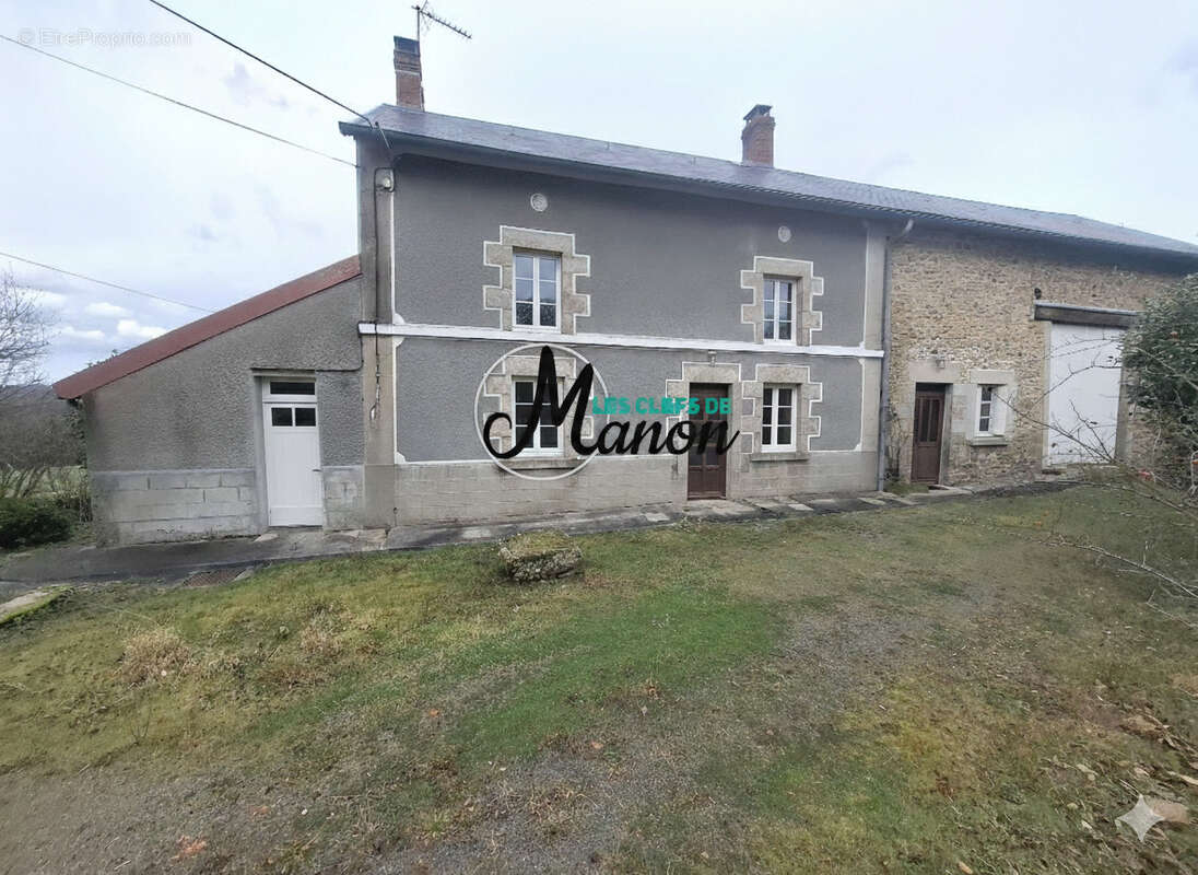 Maison à LAURIERE