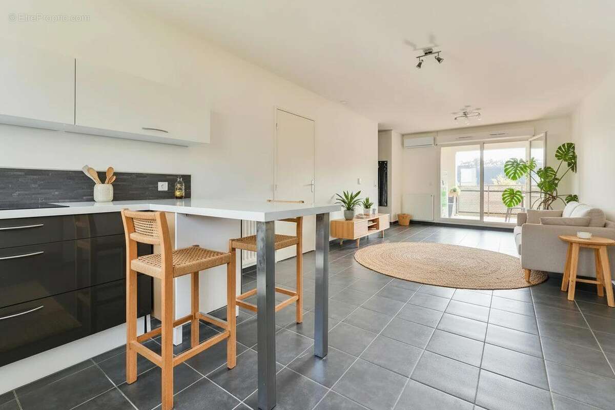 Appartement à SAINT-CYR-AU-MONT-D'OR