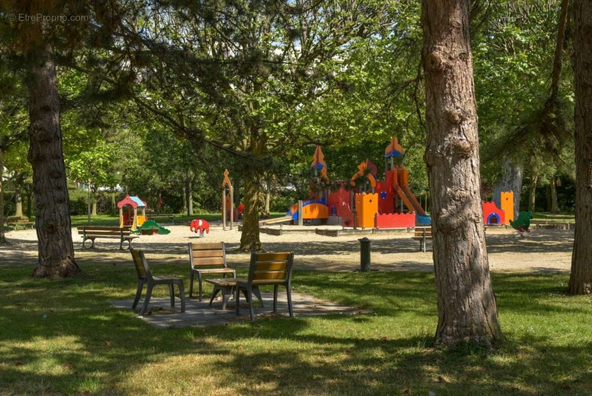 Appartement à ASNIERES-SUR-SEINE