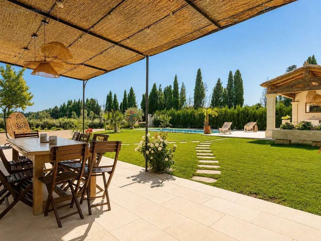 Mas blanc-des-alpilles — mas en pierre rénové en 2025 — 6 km de saint-rémy-de-provence — piscine - photo 6