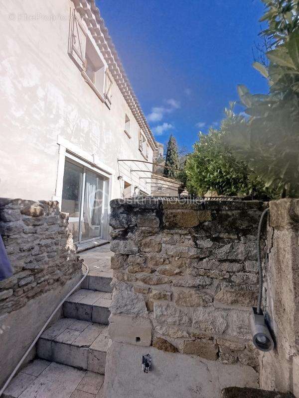 Maison à CHAMARET