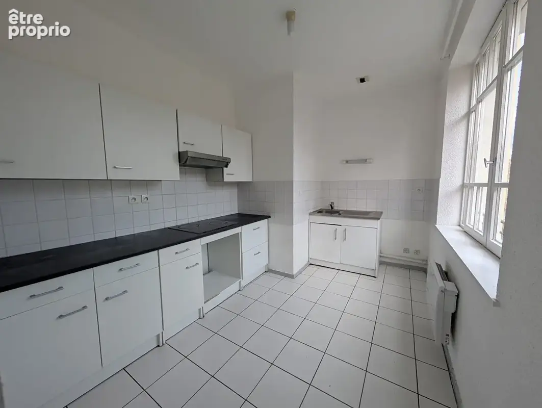 Immeuble de rapport - monopropriété - 350 m² (hors parties communes) - photo 2