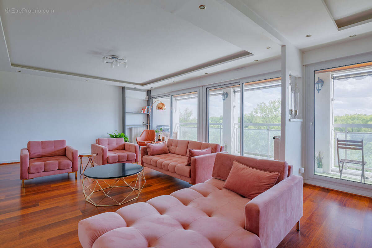 Appartement à CALUIRE-ET-CUIRE