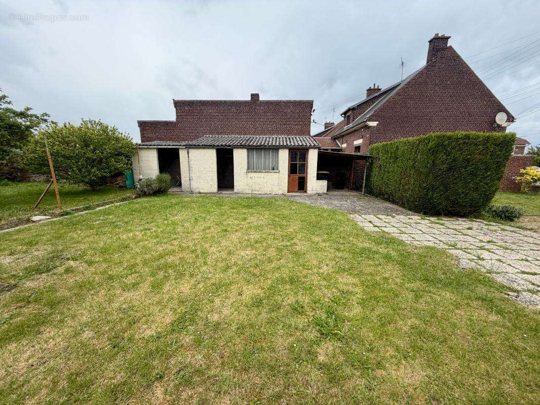 Maison à TERGNIER