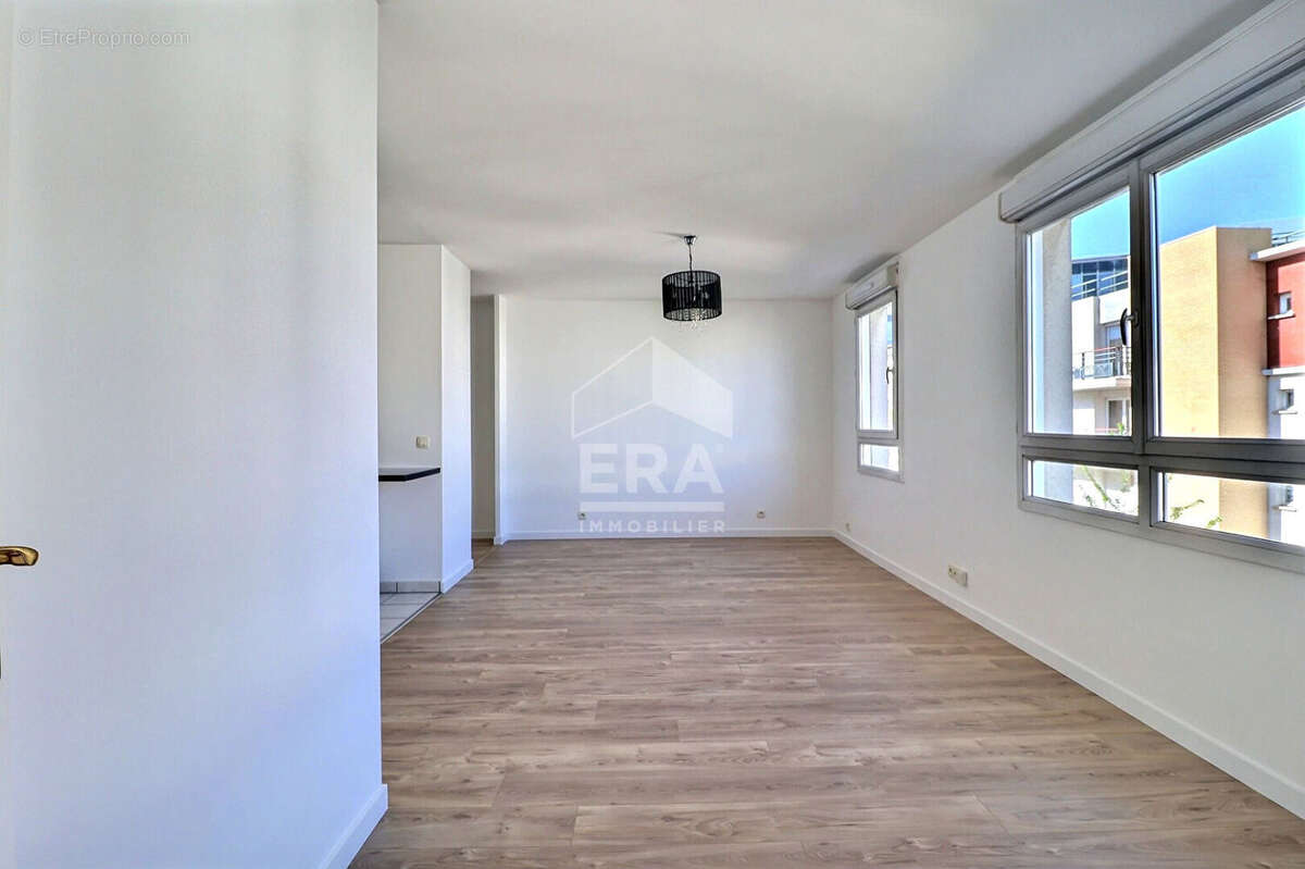 Appartement à SAINT-DENIS