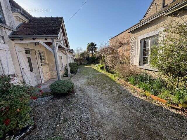 Maison à SELLES-SUR-CHER