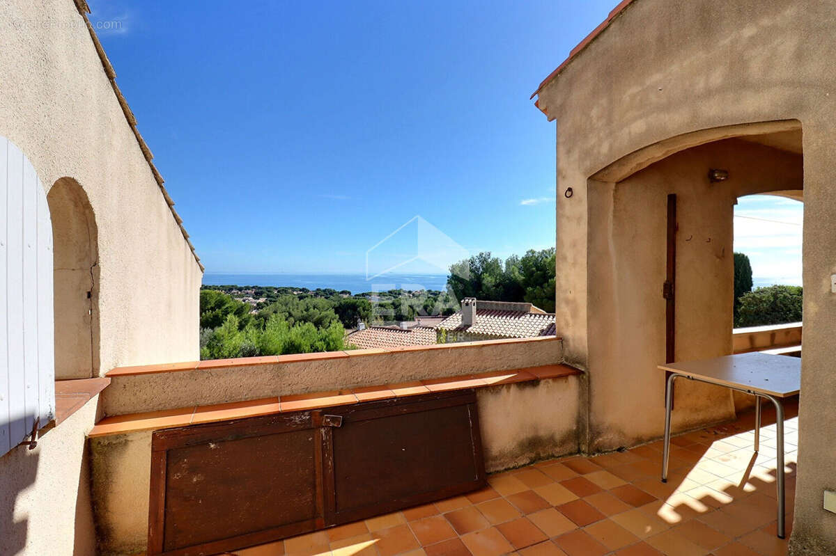 Maison à SAUSSET-LES-PINS