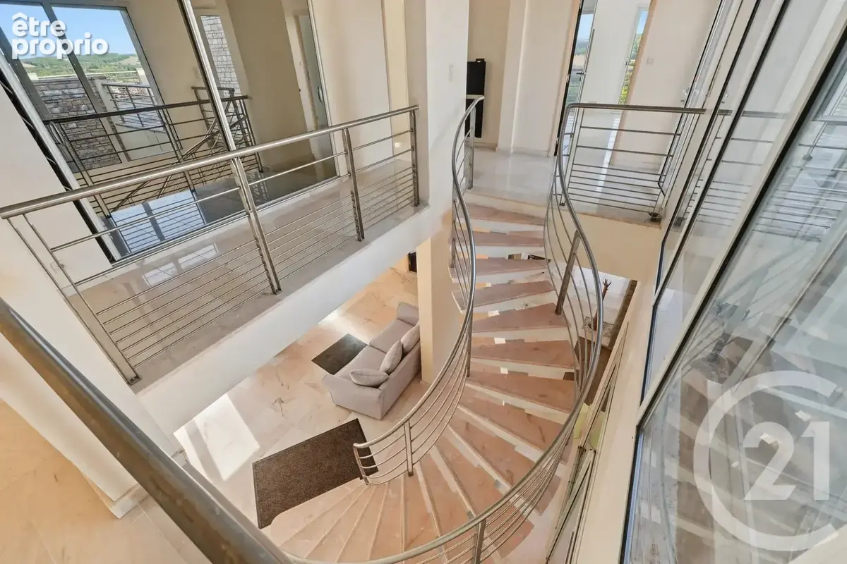 Maison 8 pièces 383 m² à vendre à L'isle-En-Dodon (31230) - photo 4