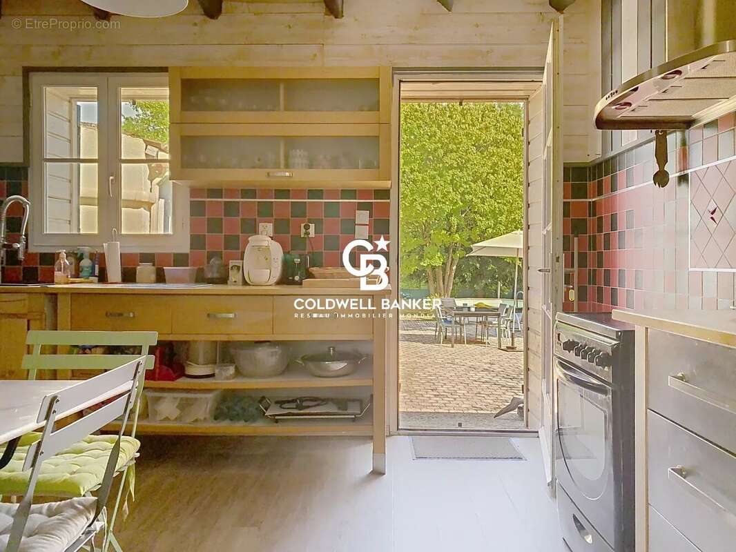 Charmante Maison Charentaise au cœur du village de Colombiers - photo 6
