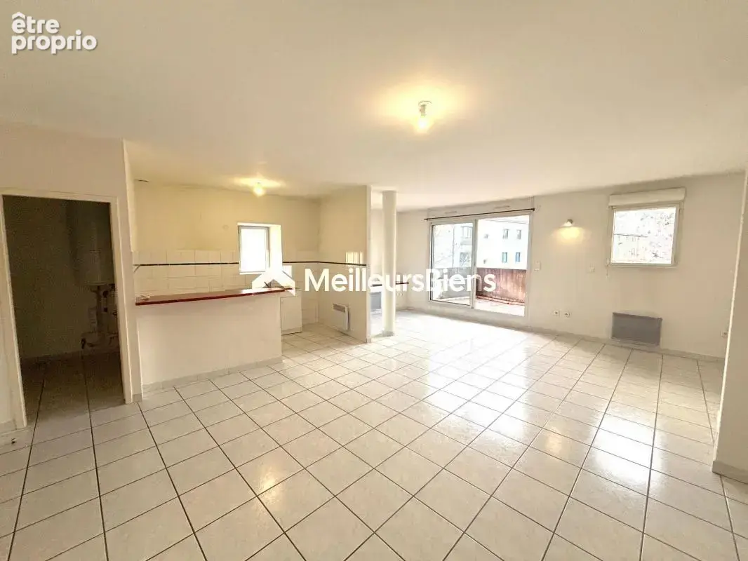 Appartement 15 pièces 300 m² à vendre à Bourg-Saint-Andeol (07700) - photo 8
