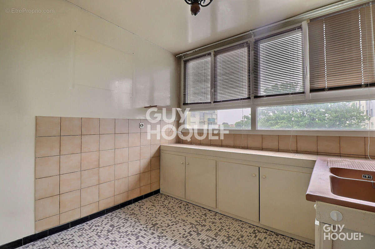 Appartement à SAINT-MICHEL-SUR-ORGE