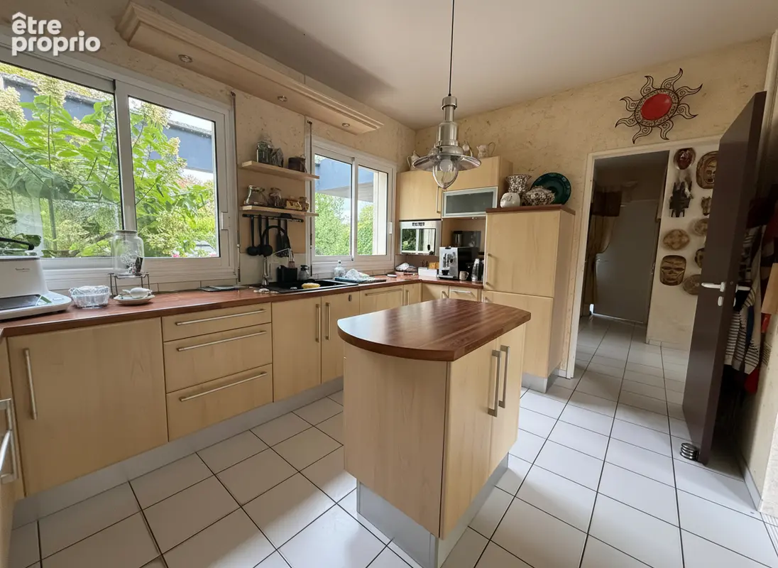 Maison 146m² à les essarts-le-roi - photo 4