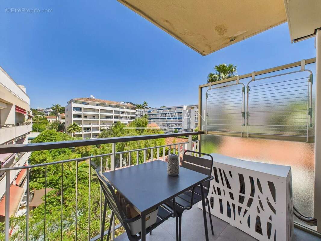 Appartement à CANNES