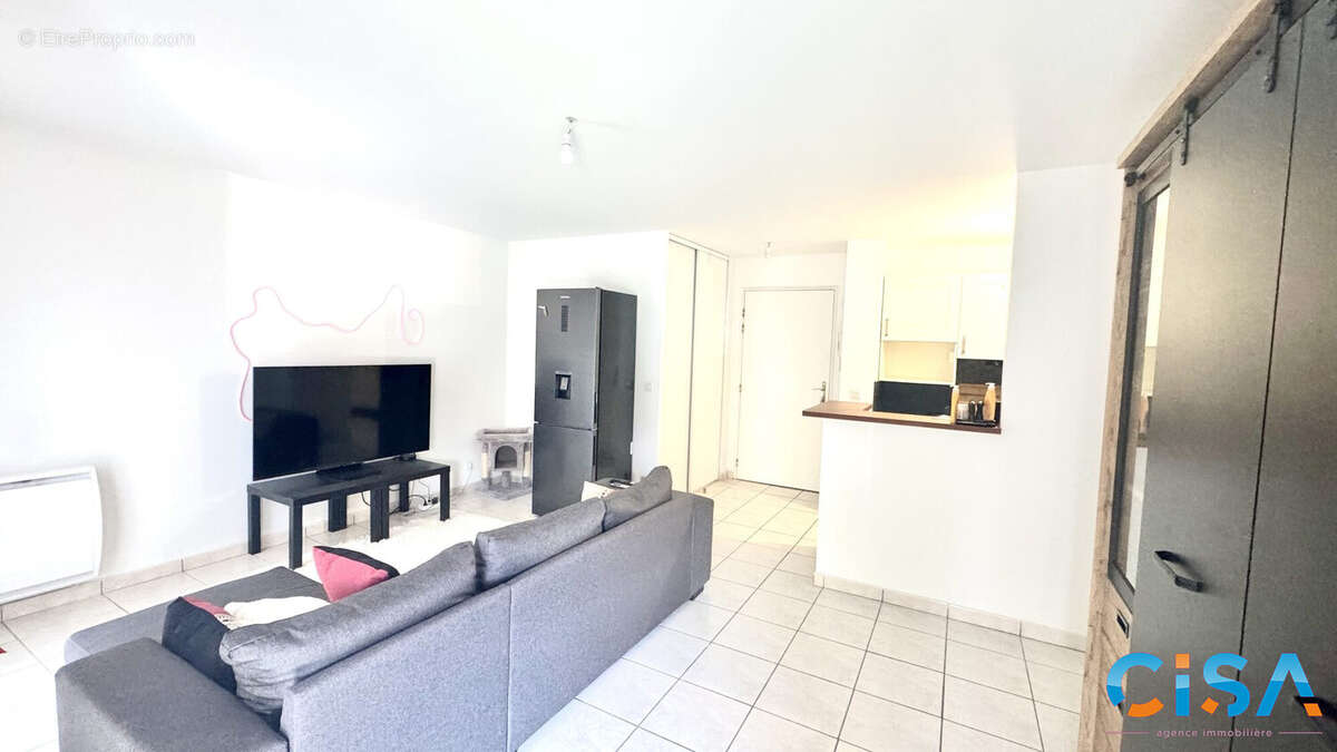 Appartement à VERNEUIL-EN-HALATTE