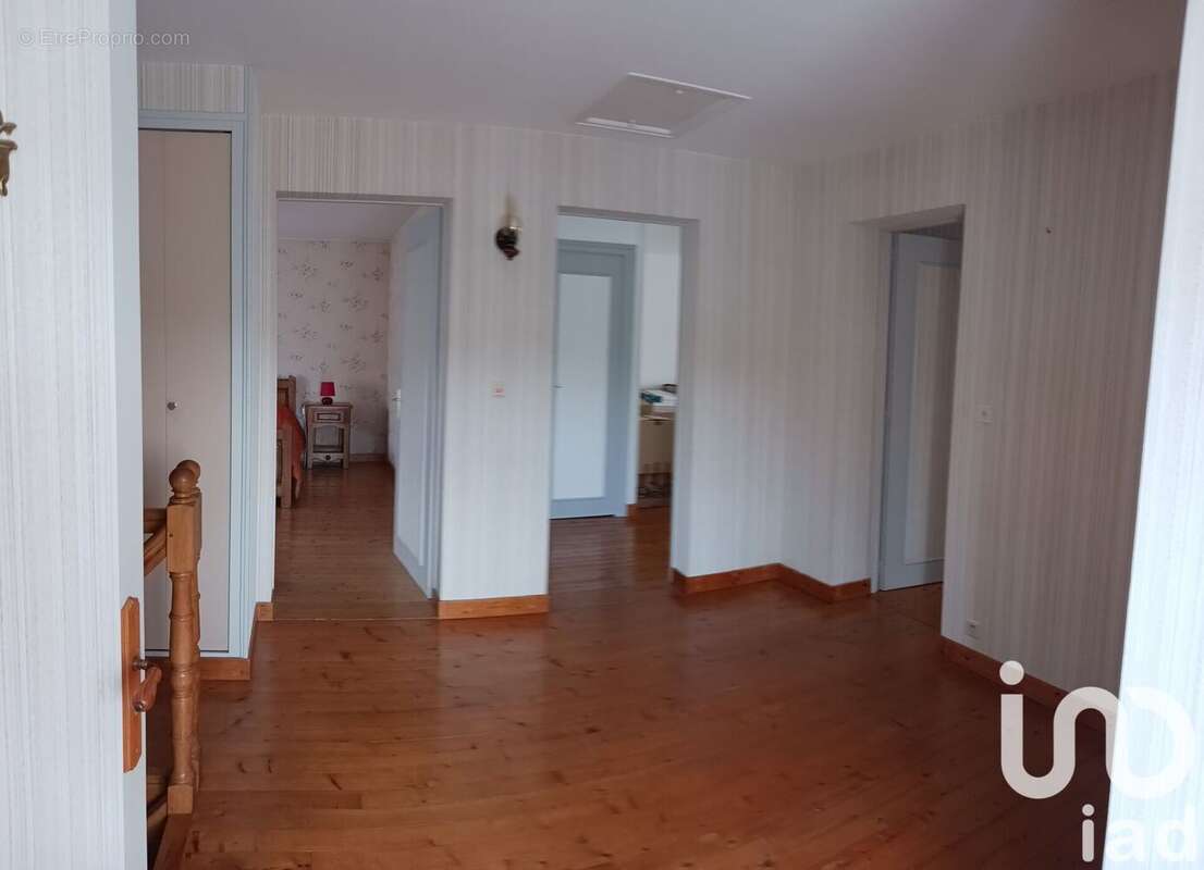 Photo 7 - Maison à SCILLE