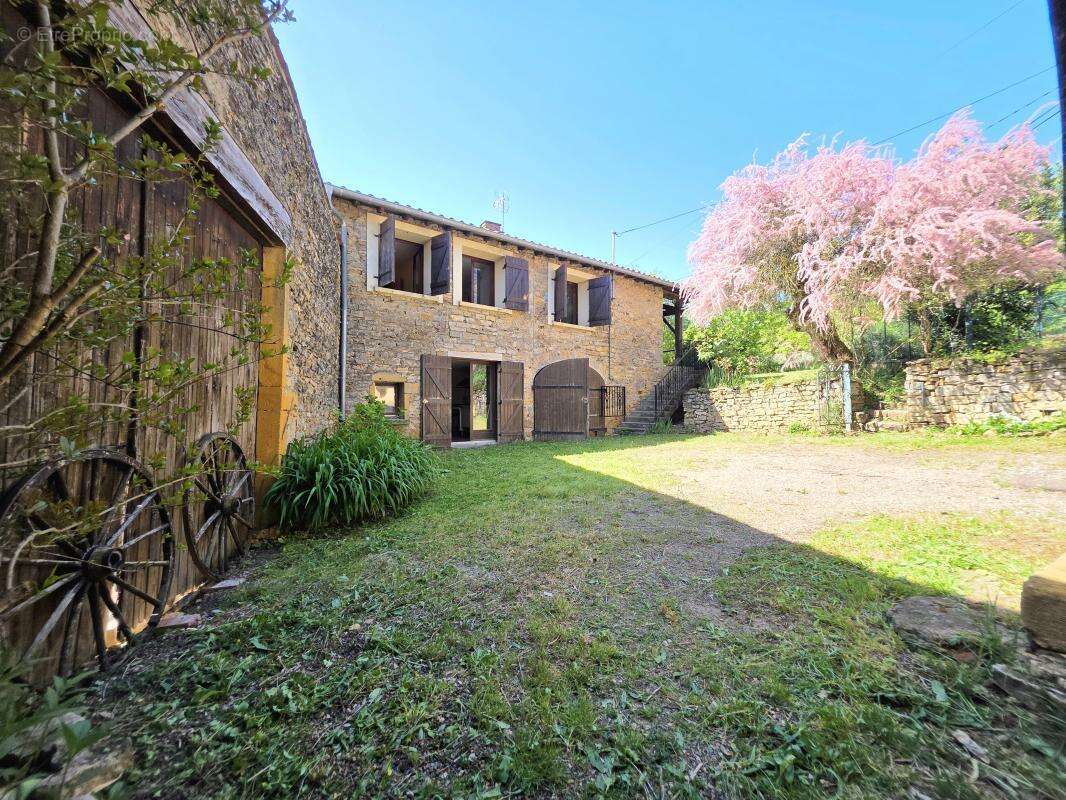 Maison à LE BOIS-D'OINGT
