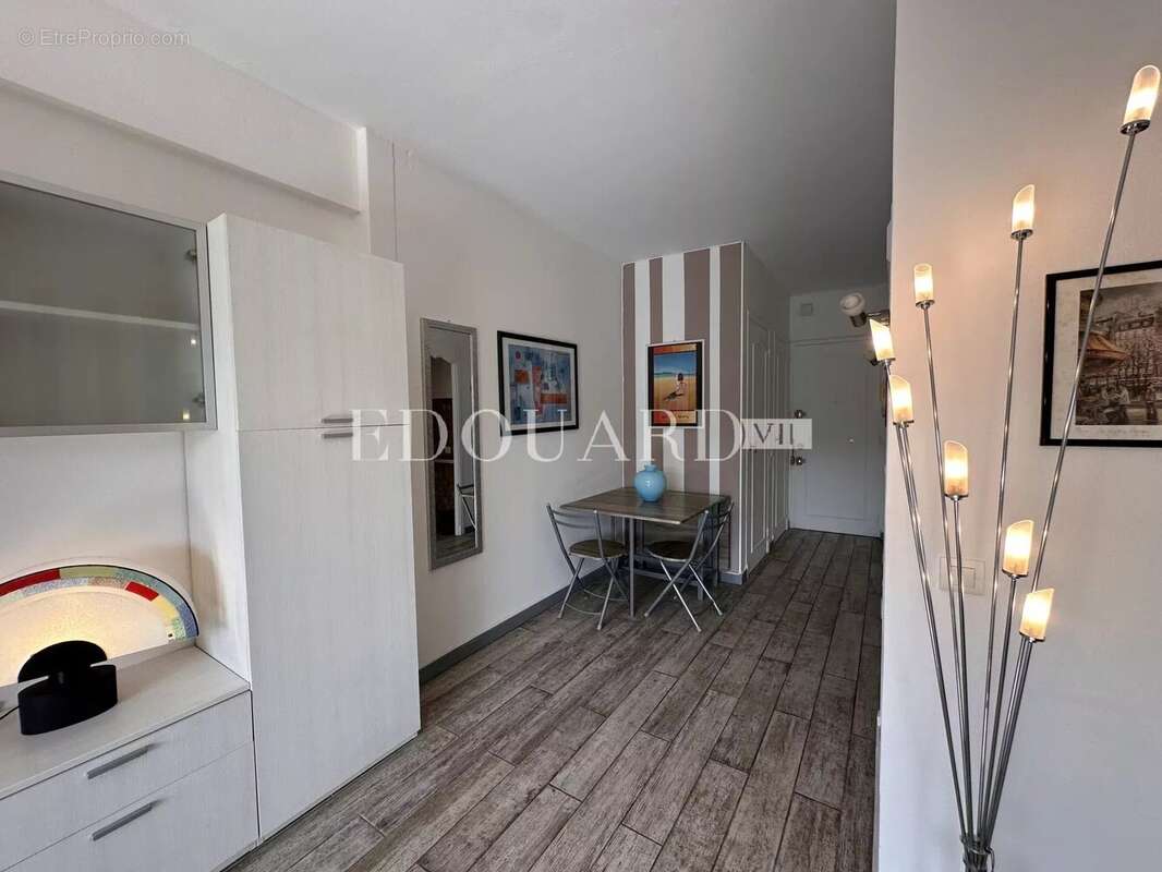 Appartement à MENTON