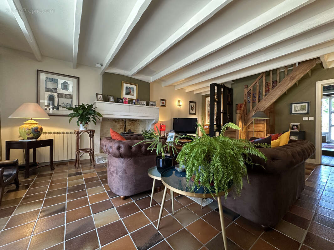 Maison à COURBILLAC