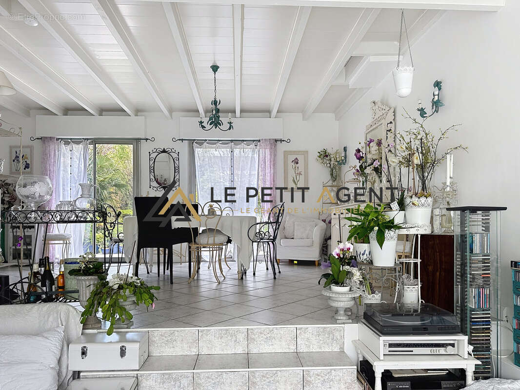 Maison à LE BOUSCAT