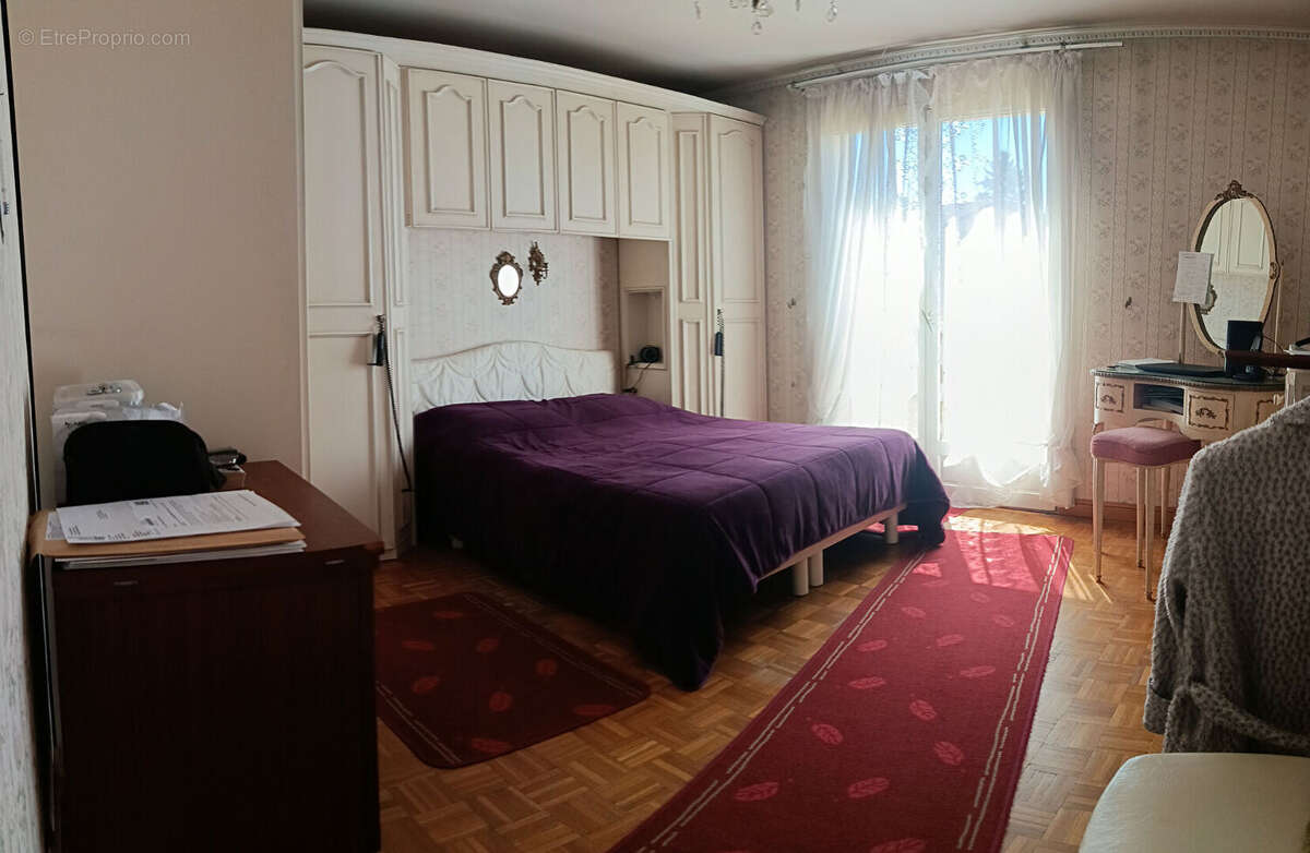Maison à ETAMPES