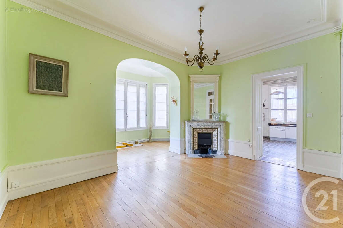 Appartement à VILLEURBANNE
