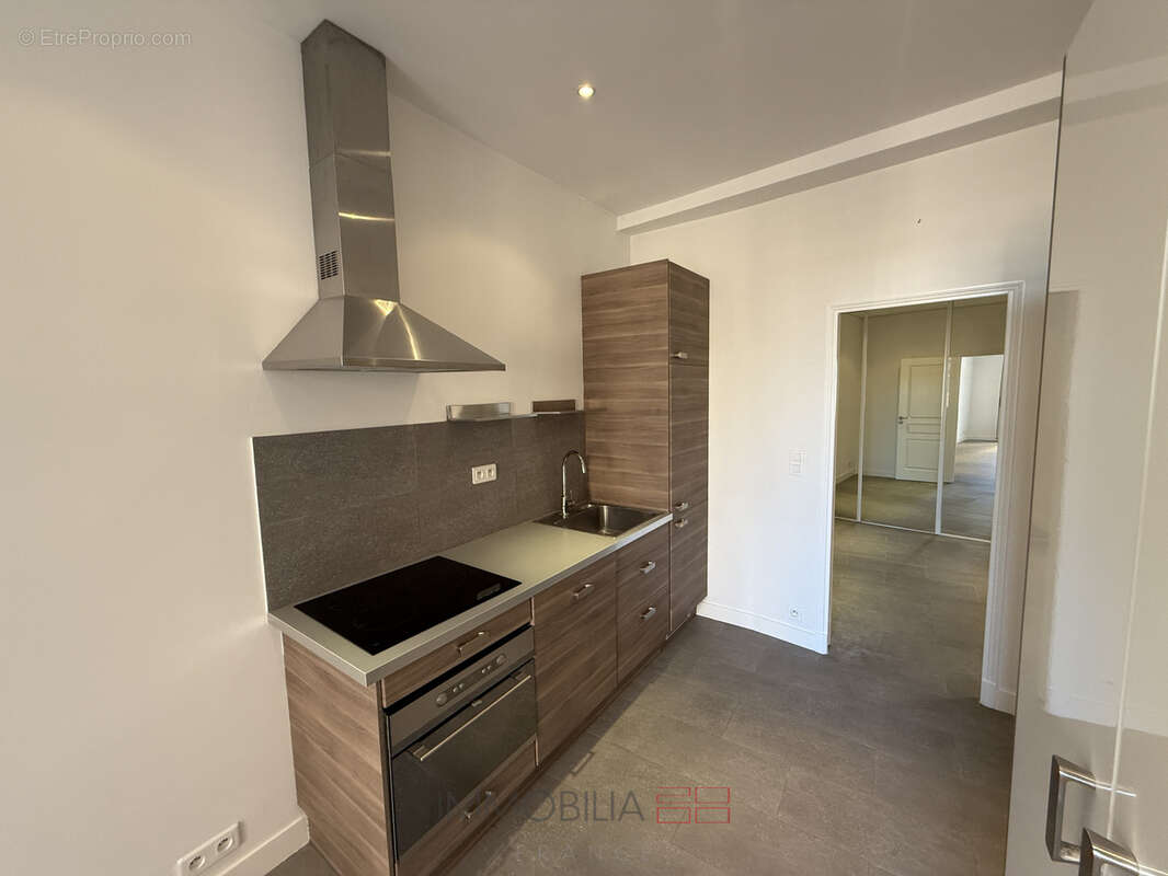 Appartement à BEAUSOLEIL