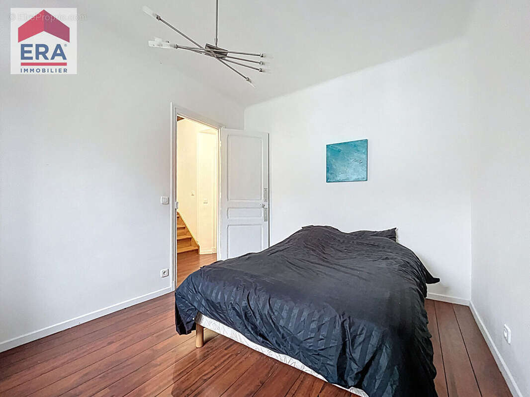 Maison à IVRY-SUR-SEINE